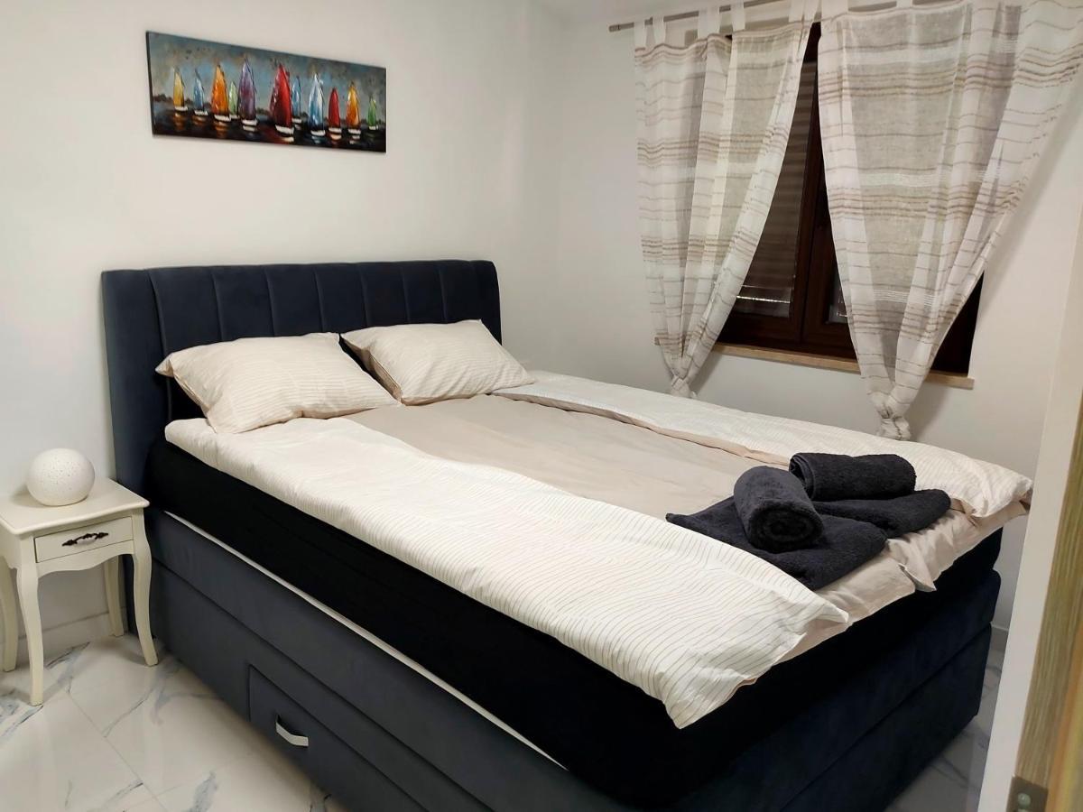 Apartman S Dvije Spavace Sobe Poreč Kültér fotó